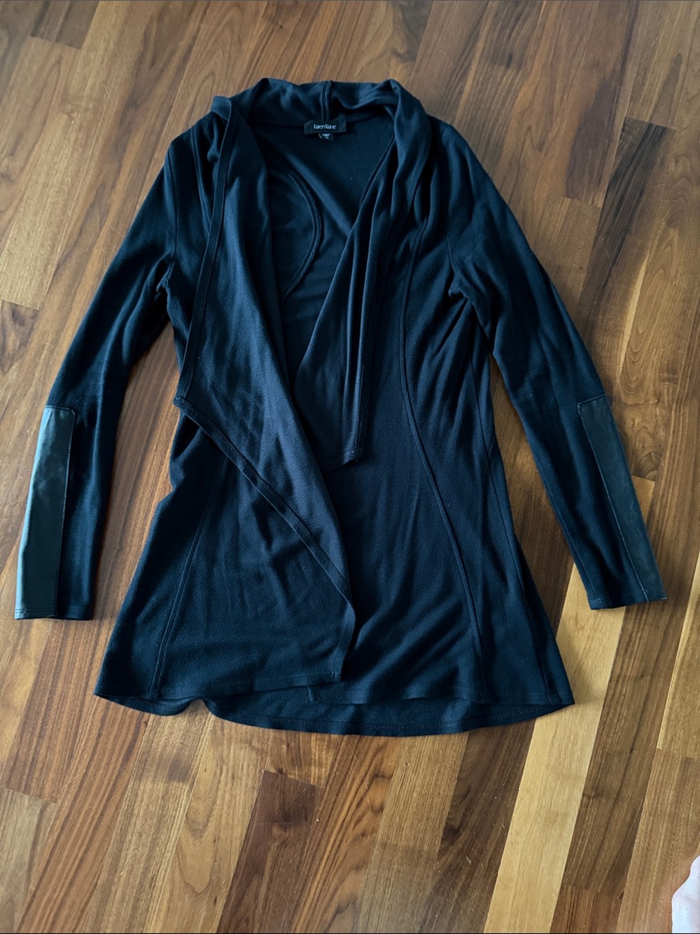 Karen Kane M Black Open Drape Front Tunic with Faux-Leather Arm Panels